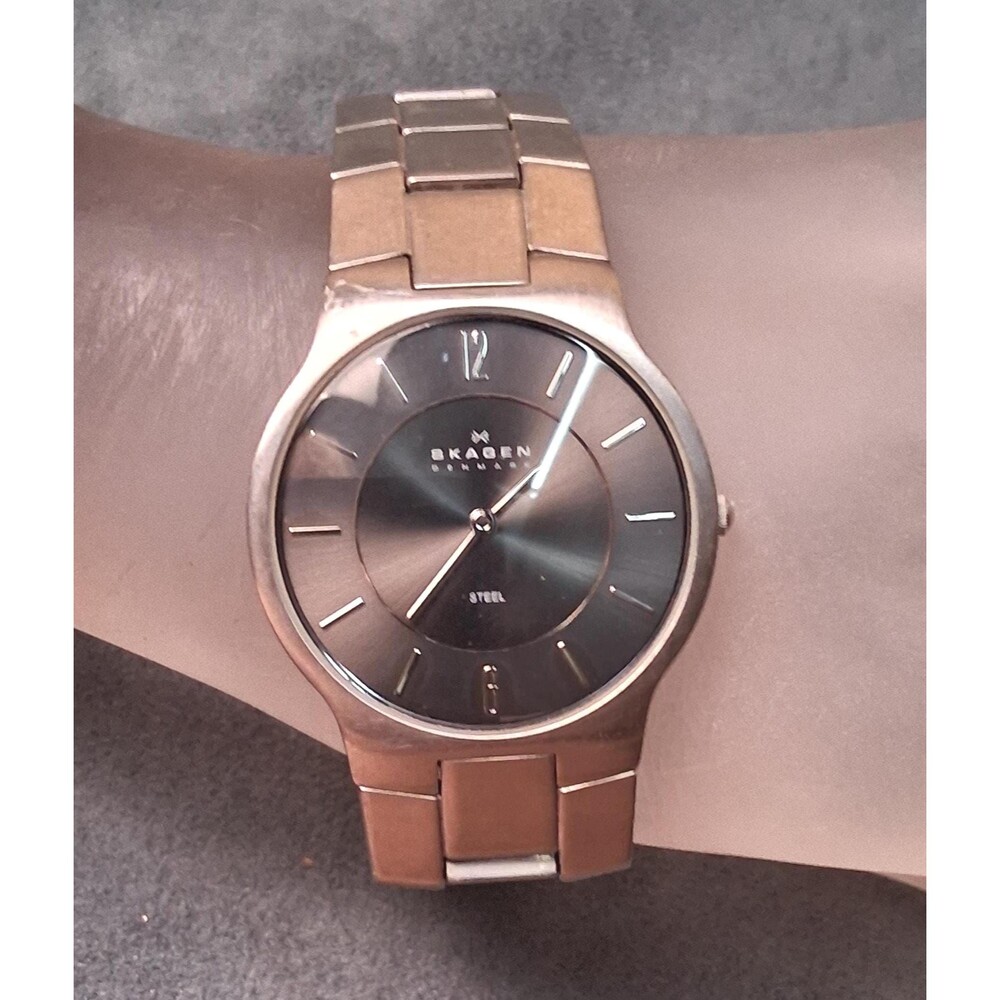 Skagen 572LSXM Mens Wristwatch Denmark Watch